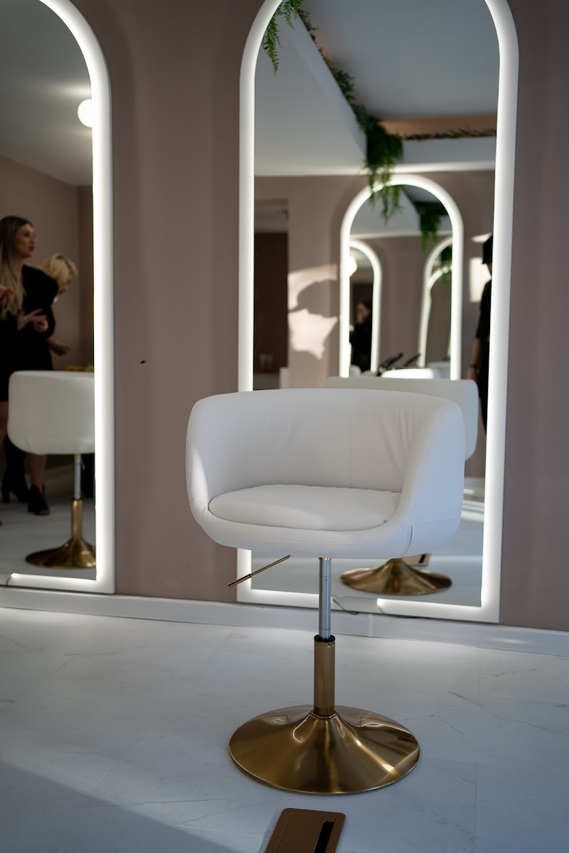 Bliss Beauty Salon – lucrare 4